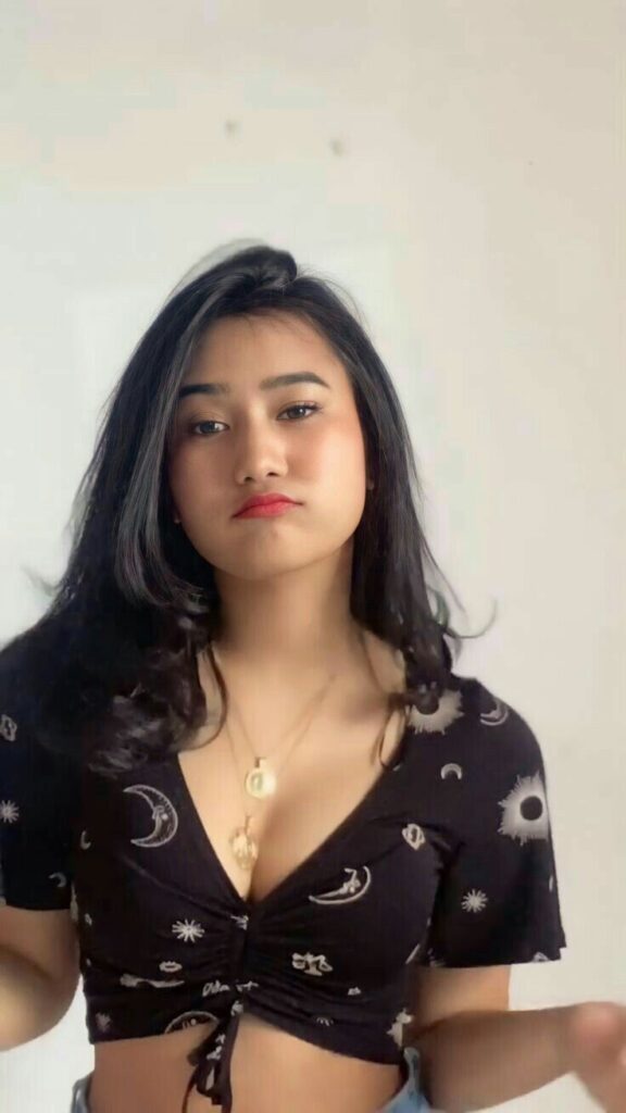 Viral indo Terbaru 2025 Ekspresi Keenakan si Cantik Seksi Top Global